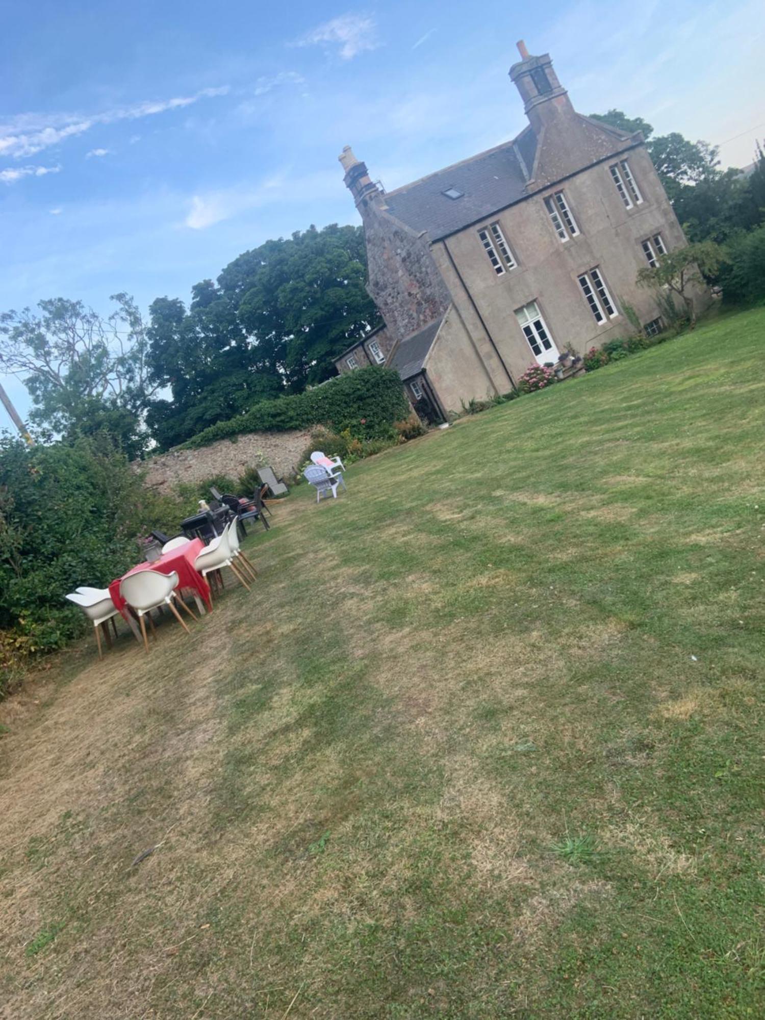 The Law House Apartamento Coldingham Exterior foto